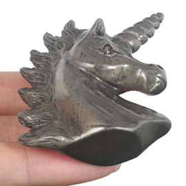 Pyiet eenhoorn (ongeveer 5,3 cm)