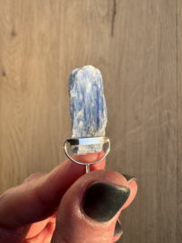 Kyaniet Hangertjes