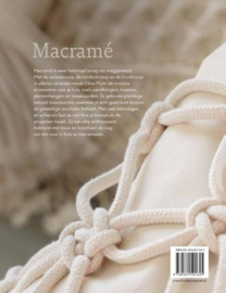 REVIEW:  Macramé van Elma Pluim