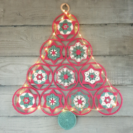 Gratis haakpatroon - Mandala rood van 15 cm