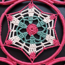 Haakpatroon Mandala Kerstboom rood