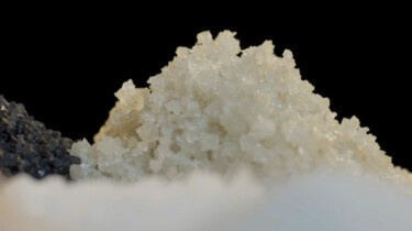 Wat is het verschil tussen goedkoop keukenzout en prijzig zout?