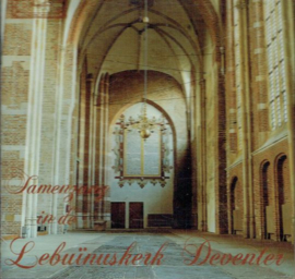 Samenzang in de Lebuïnuskerk te Deventer