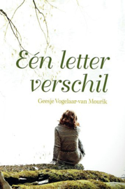 VOGELAAR-van MOURIK, Geesje - Eén letter verschil