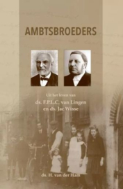 HAM, H. van der - Ambtsbroeders (licht beschadigd)