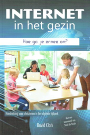 CLARK, David - Internet in het gezin (licht beschadigd)