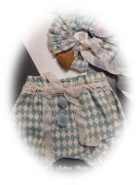 POMPOM BROEKJE MET KRAAGJE