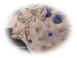 POMPOM BROEKJE MET KRAAGJE