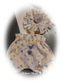 POMPOM BROEKJE MET KRAAGJE