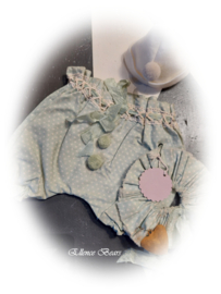 POMPOM BROEKJE MET KRAAGJE