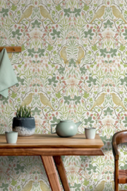 Behang met vogels en Art Nouveau bladeren
