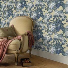 Bloemen Vlies Behang 10153-02 van Erismann (ELLE Decoration), is het essentieel