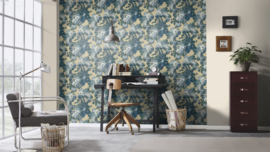 Bloemen Vlies Behang 10153-02 van Erismann (ELLE Decoration), is het essentieel