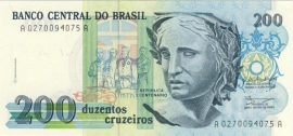 Brazil P229 200 Cruzeiros 1990 (No Date)