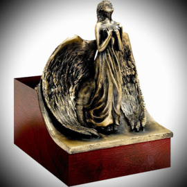 Urn Biddende  Engel -Bronzen afwerking