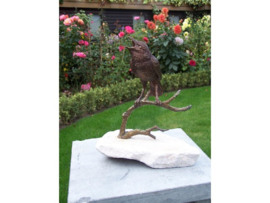 Tuinbeeld - bronzen beeld - Vogel op tak - Bronzartes - 22 cm hoog