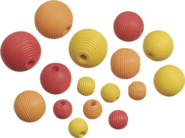 216023111- 20 stuks houten kralen mix geribbeld rood/geel/oranje 10 tot 20mm