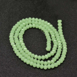 C341.D- ca. 150 stuks facet glaskralen abacus 4x3mm lightgreen