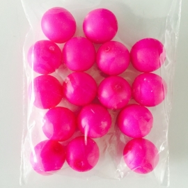 P.52- 16 stuks glaskralen van 12mm neon/fluor donker roze rubberized