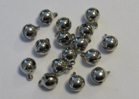 801401/4202- 16 stuks sieraden belletjes 8mm zilverkleur