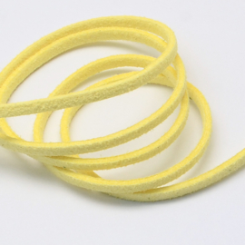 3 meter faux suede veter van 3mm breed lichtgeel