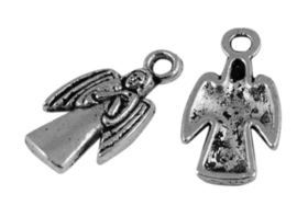 D41- 8 stuks hangers/bedels engeltjes 18.5x10mm zilverkleur