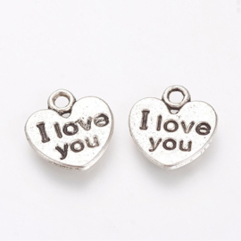 D68- 10 stuks hangers/bedels hartjes "I love you" 11x11.5mm