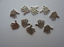 D43- 10 stuks hangers/bedels handje met tekst `handmade` 13mm