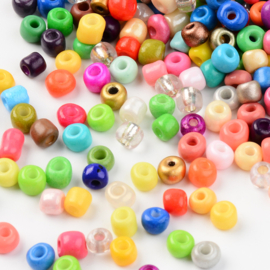 R49- 20gram glazen rocailles 3/3.5mm kleurenmix glanzend