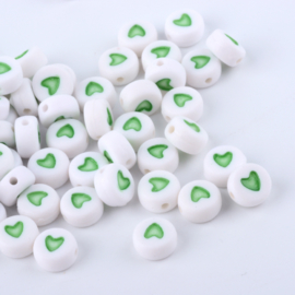 AMIX-hart- 30 stuks letterkralen hartjes groen - als aanvulling voor letterkralen 7x4mm