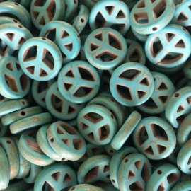 C33- 8 stuks synthetic ghemstone turquoise peace kralen 15mm