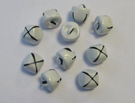 801401/3923- 10 stuks sieraden belletjes 12mm wit