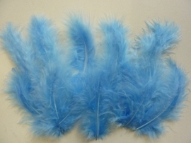 800804/2805- 15 stuks Marabou veren lichtblauw van 7 tot 14cm