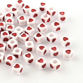 losse hartjes als aanvulling voor letterkralen rood 7x7mm - per 20 stuks