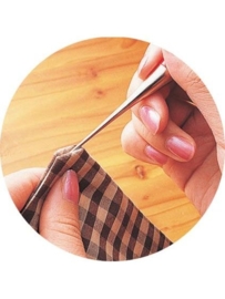 Clover tapered tailor's awl