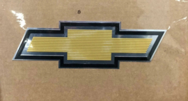 Chevrolet -- Bowtie -- Foil Emblem 1973-74  Chevrolet Truck
