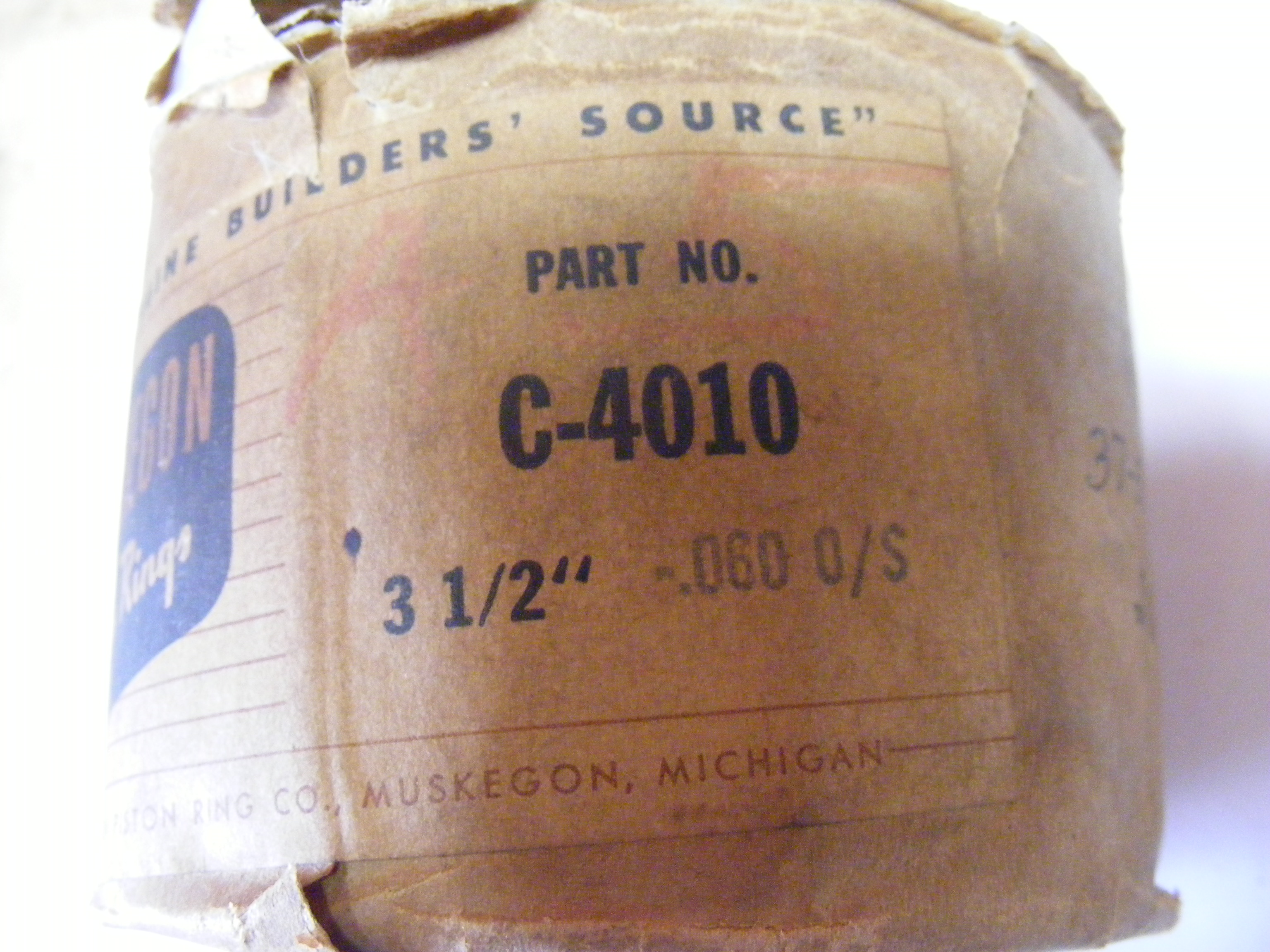 1937 - 1953 Chevrolet  216 Engine Piston Ring Set