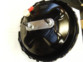 Power Brake Booster.    C10 - C15 1973-80