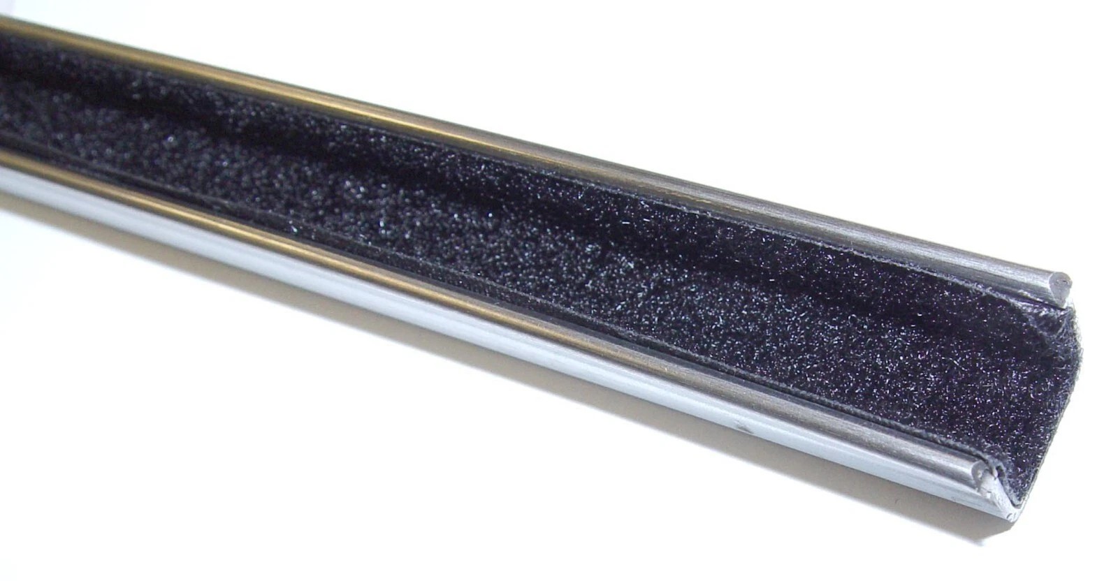 Window Division Bar 1955-63 & 1967-72 Chev/GMC Truck