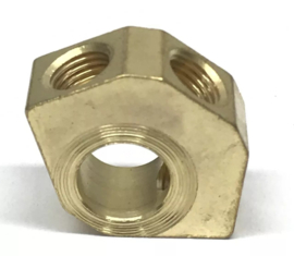 Ford Car , Mercurys brake master cylinder outlet fitting 8M