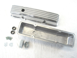 Polished Aluminum Finned Tall Valve Covers