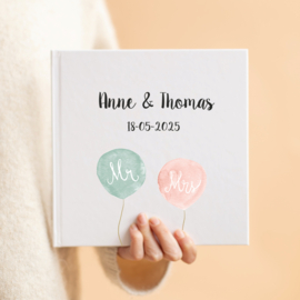 Gastenboek Ballon Photobooth zonder vragen (met jullie namen & datum)