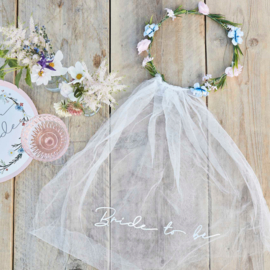 Vrijgezellenfeest Bride to Be haarband met bloemen sluier
