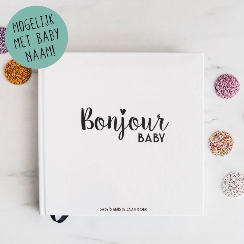 Archaïsch Missie vuist Baby's eerste jaar boek (Wil je de naam van jullie mini me erop?: Nee dank  je!) | Zwanger // Kids | Bonjour to you!