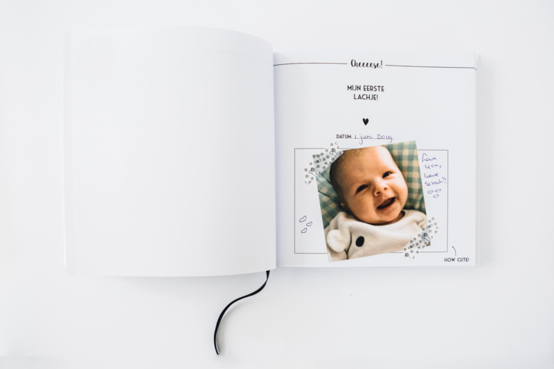 Opa kampioen Technologie Baby's eerste jaar boek (Wil je de naam van jullie mini me erop?: Nee dank  je!) | Zwanger // Kids | Bonjour to you!