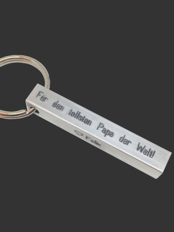 Super Aluminium staafje sleutelhanger gepersonaliseerd met naam of tekst WF-84