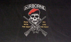 Vlag Airborne Mess with the best