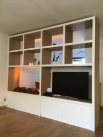 Roomdivider op maat gemaakt, passend bij het interieur.