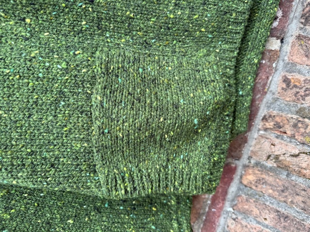 SJ700M One pocket curve back - Shamrock