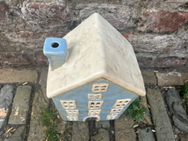 Keramiek huis lichtblauw groot